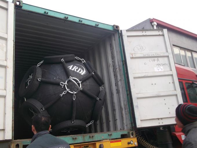 Premium Quality Commercial Dock Fenders , Yokohama Fender Less Reverse