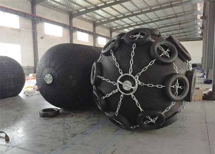 Yokohama Type Custom Boat Fenders , Extra Large Boat Fenders Easy Installed
