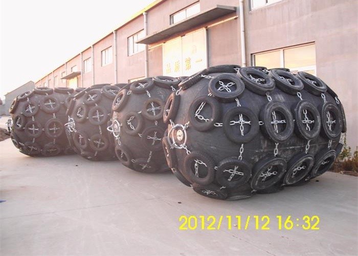 Boat Inflation Marine Rubber Fender Black Color 10 Years Design Using Life