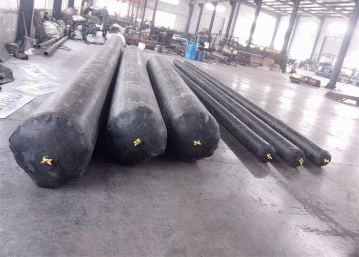 Black Color Inflatable Rubber Balloon Environmental Friendly Tunnel Formwork
