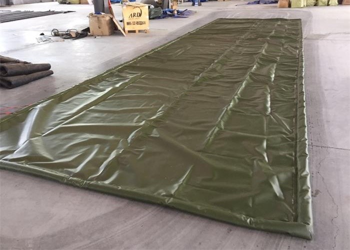 Customized Color Portable Spill Berm , Temporary Containment Berms 0.7 0.8mm Thickness